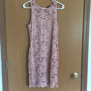 Adorable light pink lace dress!